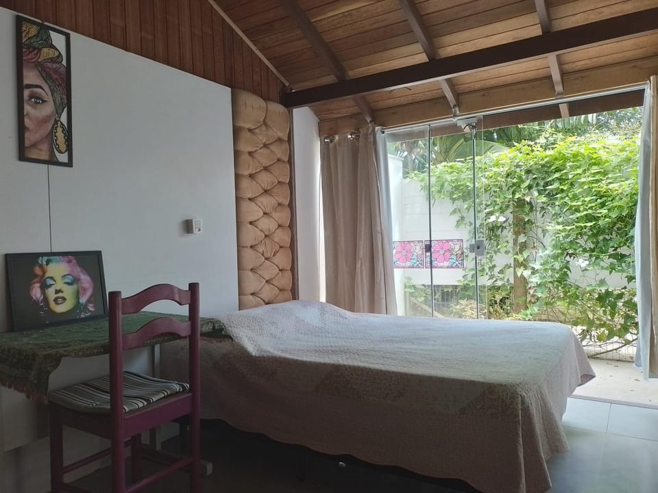 Perto do mar, pet, completa, praia do Campeche House in Florianopolis