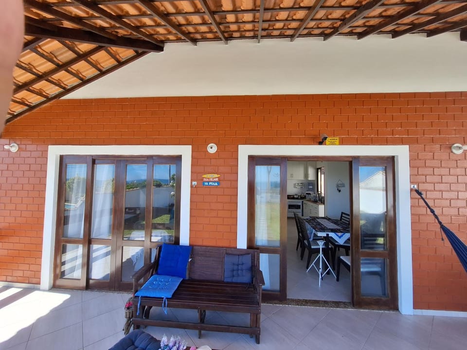 Casa espaçosa de frente para o mar House in Saquarema