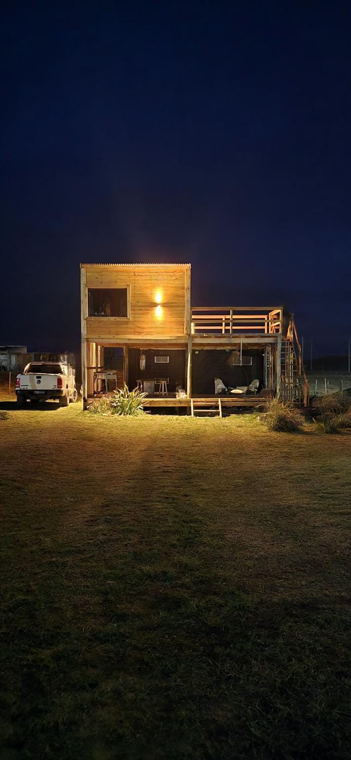 Casa Calma House in Buenos Aires Province