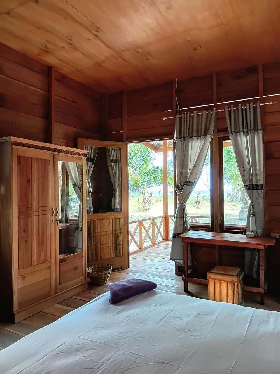 Green Pearl Paradise by Harry & Mimin Nature lodge in Indonesia