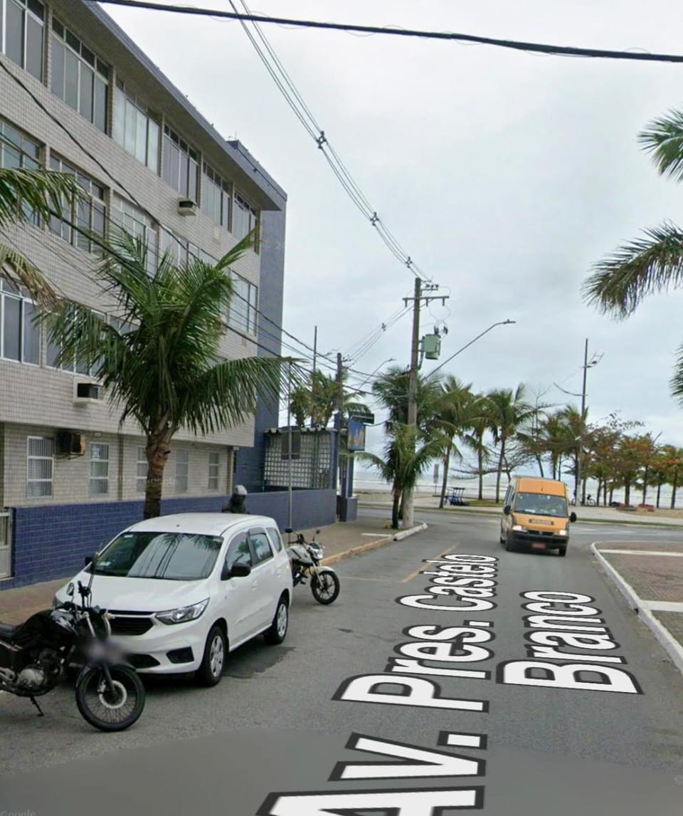 Em frente à praia - Varanda com vista para o mar - Edif Celimar 1 n9080 Apartment in State of São Paulo