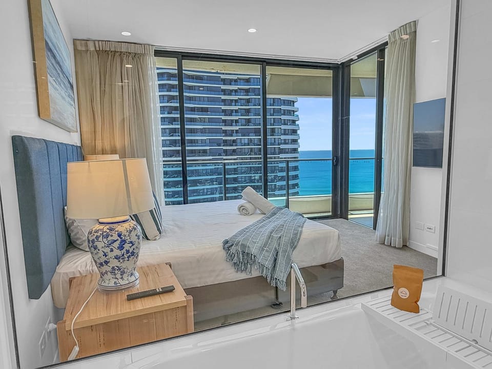Unit 23004 Oracle Tower 2 Lvl 30 (2615) Apartment in Gold Coast
