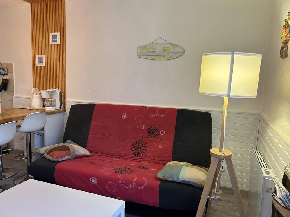 Appartement 2 Pièces avec Garage - Bormes-les-Mimosas - FR-1-251-884 Apartment in Bormes-les-Mimosas