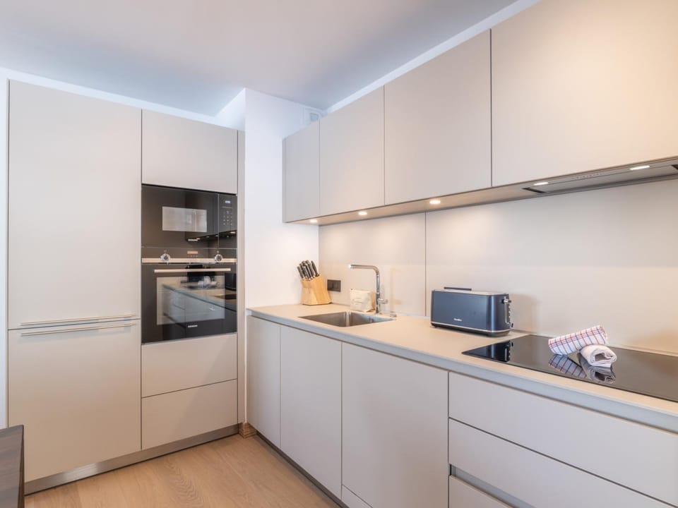 Élégant appartement 6 pers, balcon, proche pistes - FR-1-645-99 Apartment in Huez
