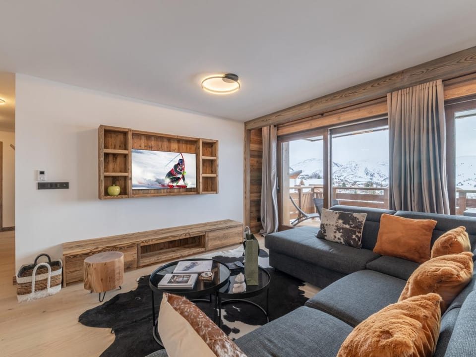 Appartement de haut standing, skis aux pieds, au cœur de l'Alpe d'Huez. Capacité 6 personnes. - FR-1-645-103 Apartment in Huez