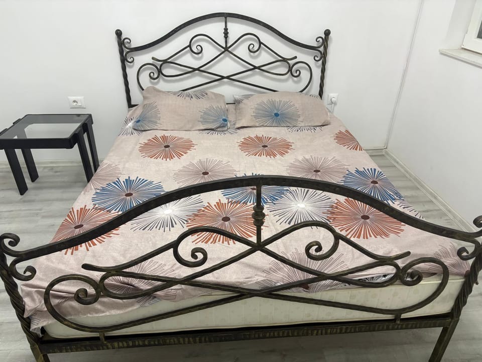 Capital Gate Guest House Bed and Breakfast in Skopje