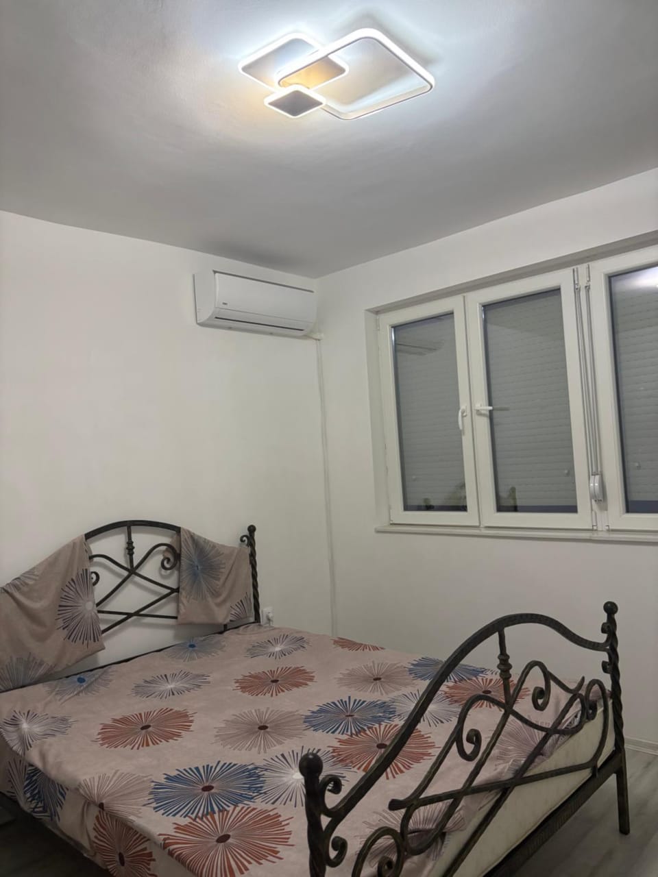 Capital Gate Guest House Bed and Breakfast in Skopje