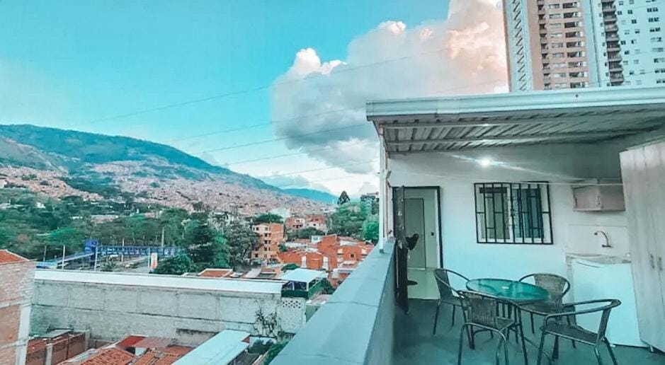 Beautiful Duplex Apt in Cabañas Bello Antioquia Apartment in Bello