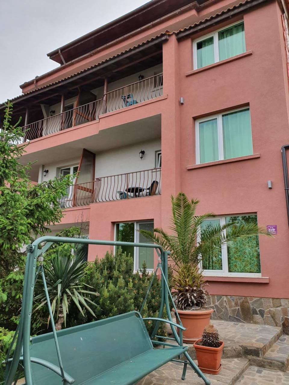 Property building, Facade/entrance