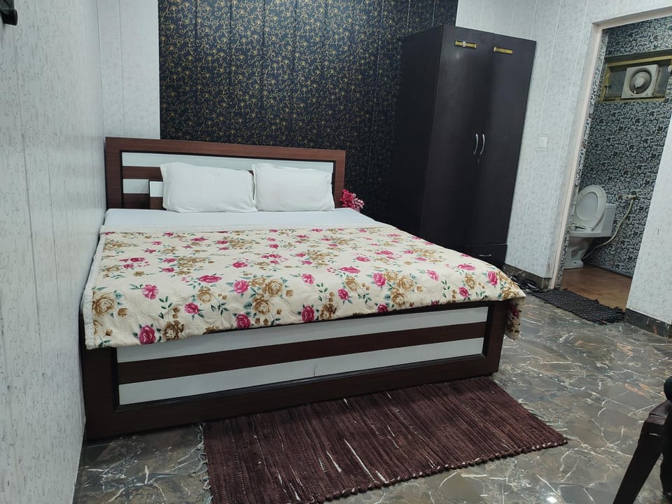 Vrindavan bliss Vacation rental in Uttar Pradesh