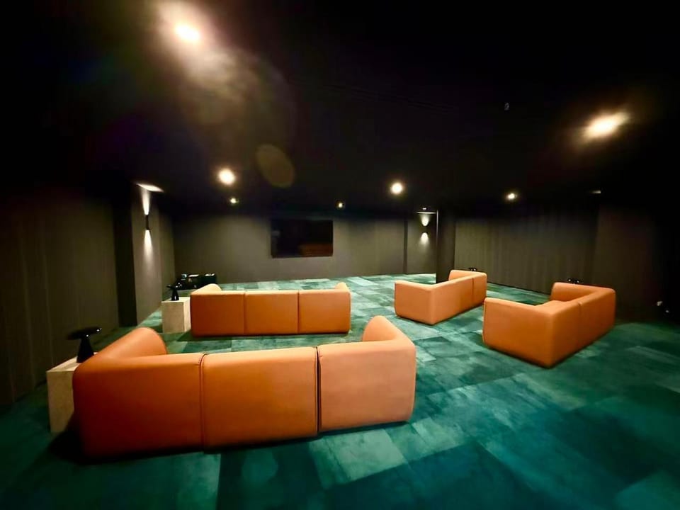 Brand New Civic Luxe Apartment Apartment in Canberra
