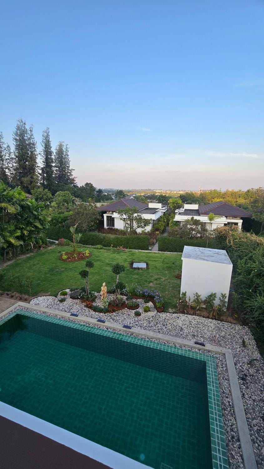Seaview Spirit Private Pool & Jacuzzi Villa Villa in Nong Kae