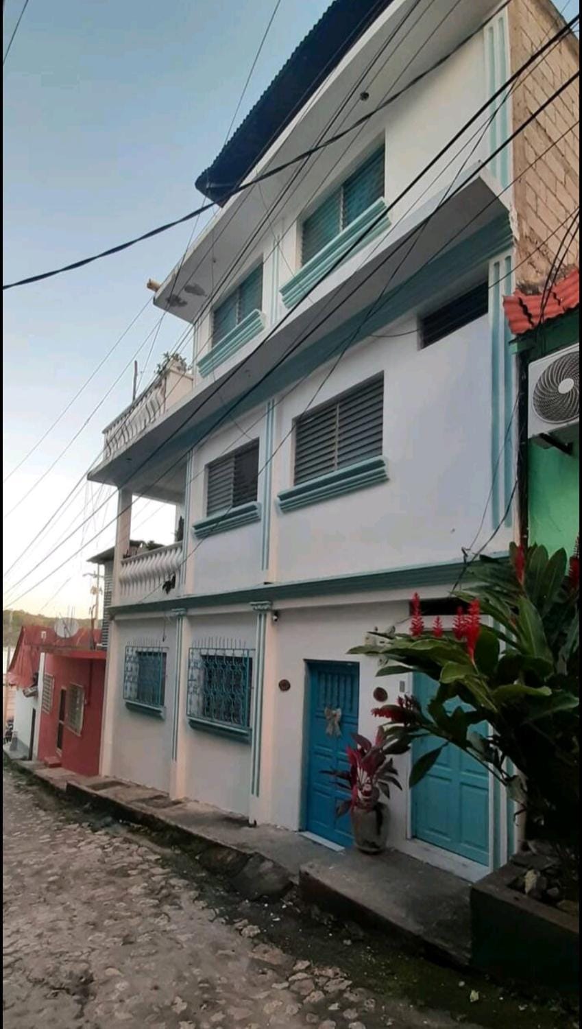 Casa Andrea 1 Bed and Breakfast in Guatemala
