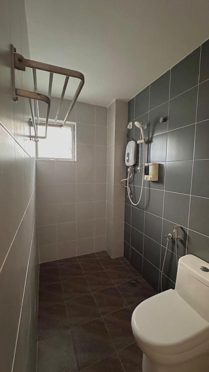 Property building, Bathroom