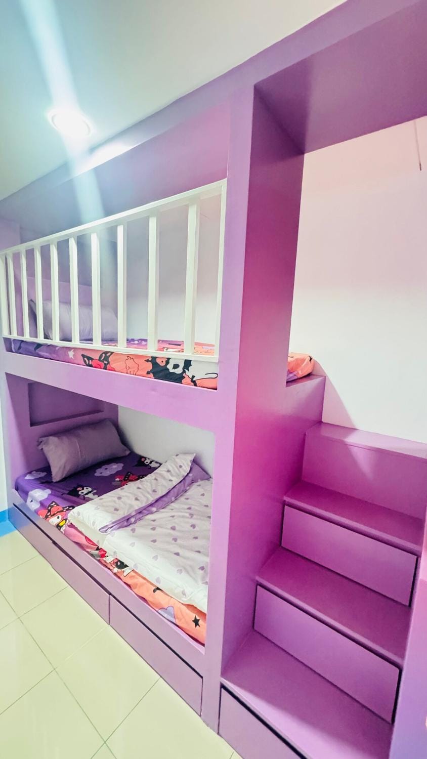 bunk bed