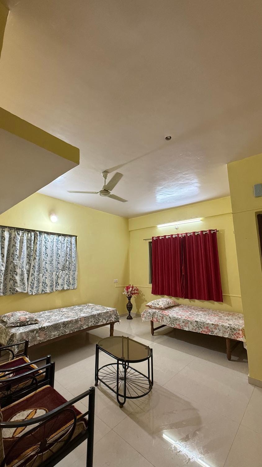 Photo of the whole room