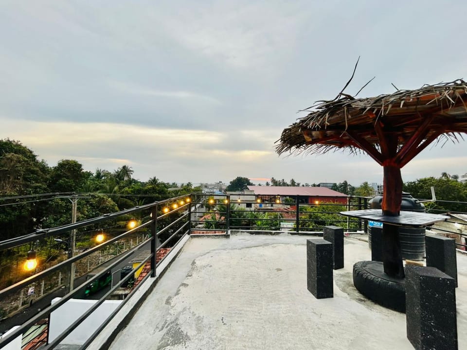 NV Villa - Near Airport Bed and Breakfast in Negombo