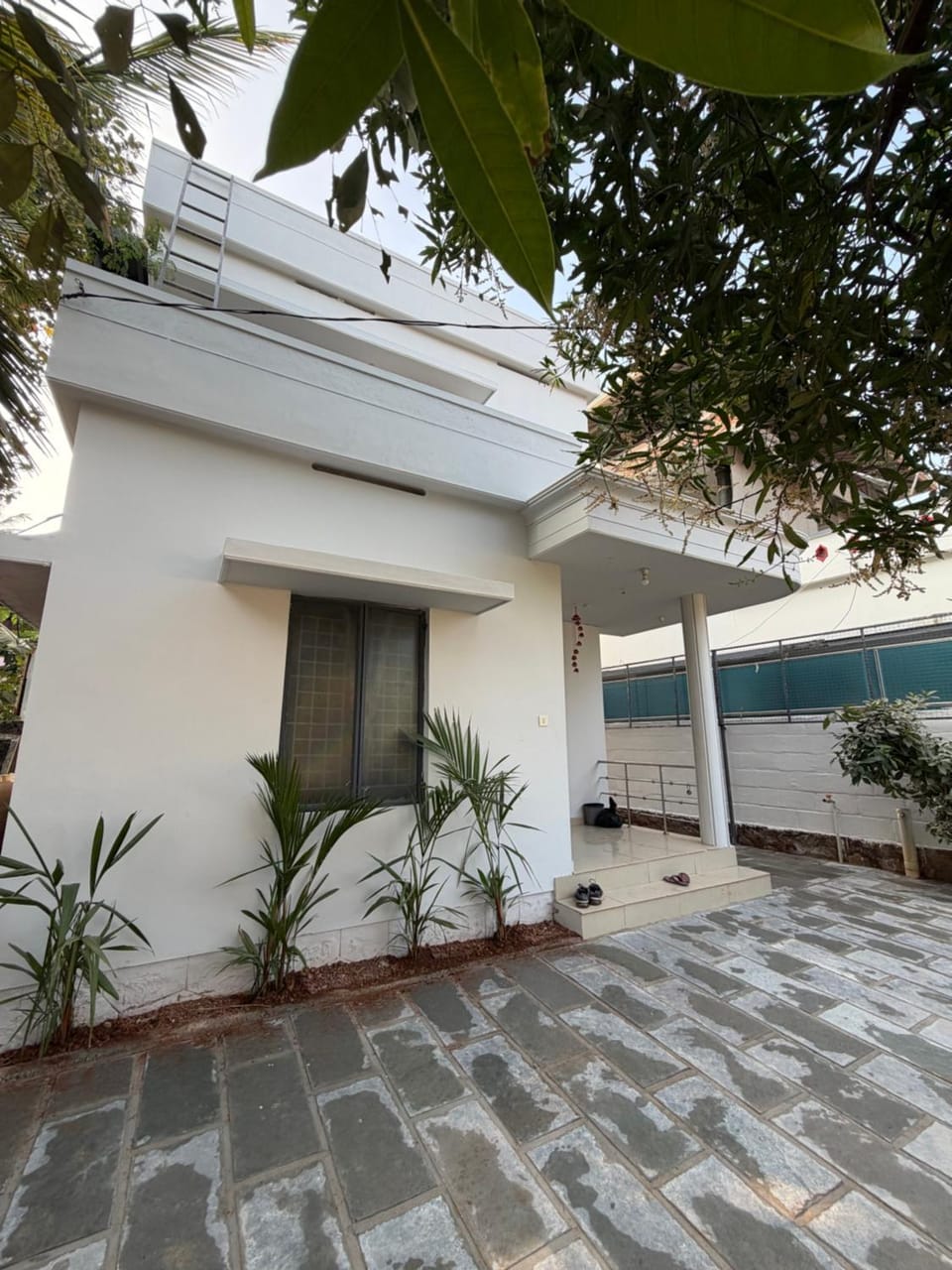 Grha - A Quiet 3 BHK among local Homes, with a Plunge Pool House in Varkala