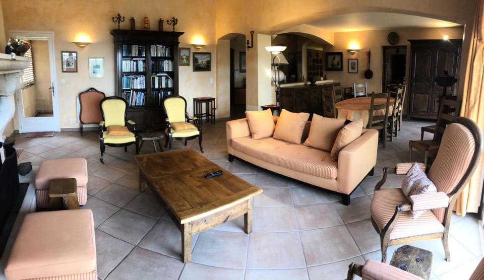 Résidence Le Chemin du Roustidou - maeva Home - Villa climatisée avec piscine 5 pièces 8 personnes - Confort MAE-2063 Apartment in French Riviera