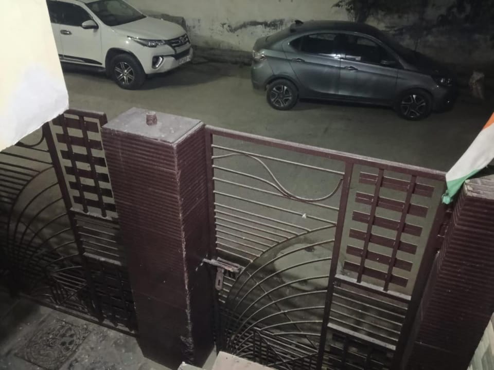 Shatabdi enclave society Apartment in Noida