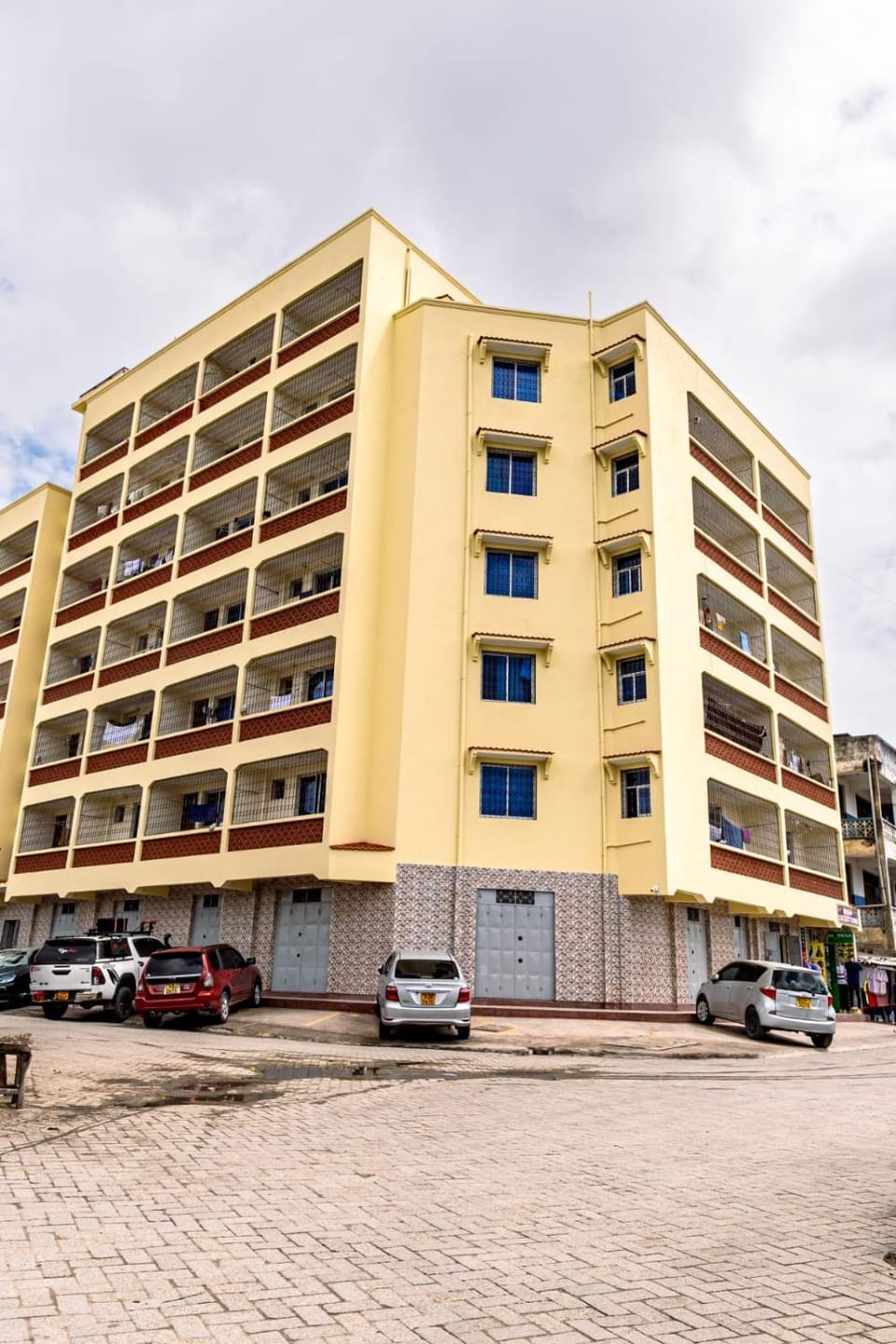 Property building, Parking