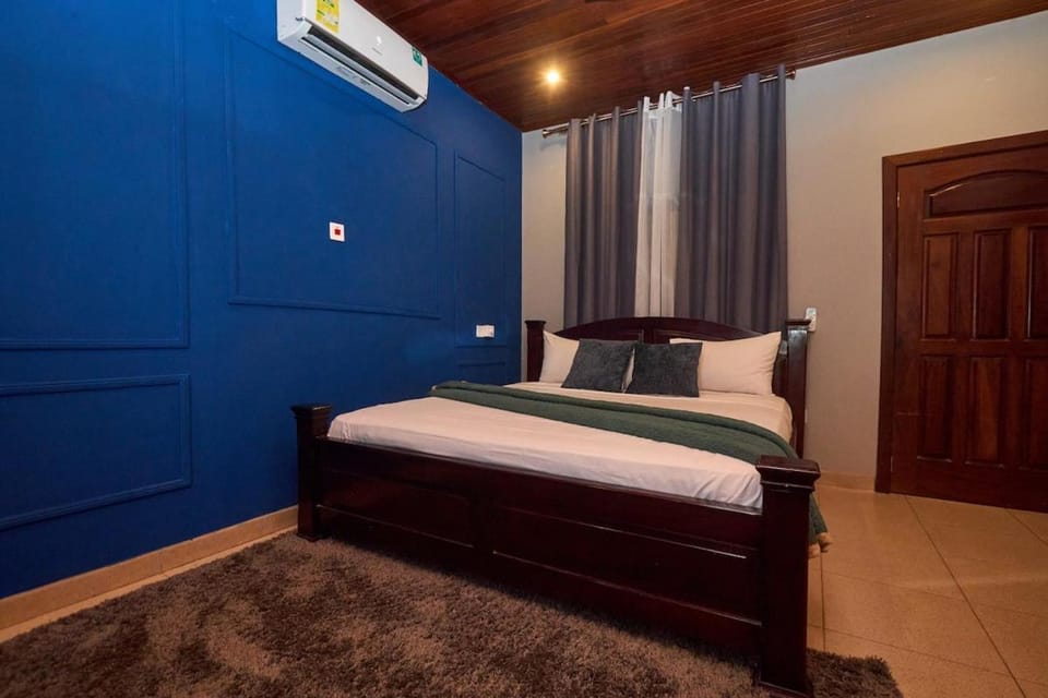 The Olive Villa-Magnificent 8 Bedroom Luxury Villa Villa in Accra