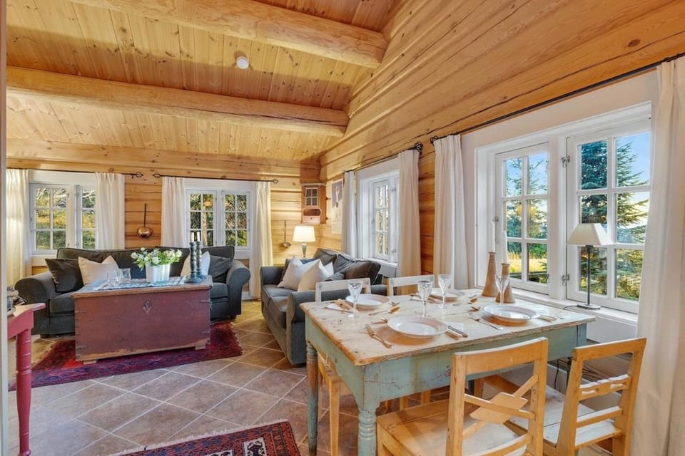 Log cabin in Valdres Fireplace Sauna 1000 m above sea level Cabin in Viken, Norway