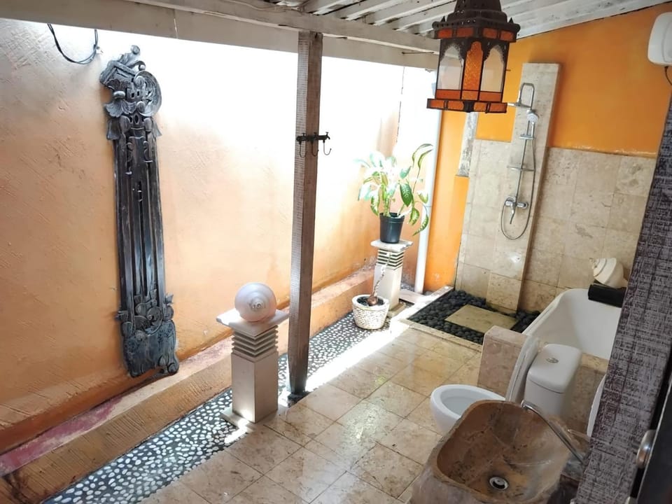 Wooden Cabin In Jimbaran - Lilac Suite Cabin in Kuta Selatan