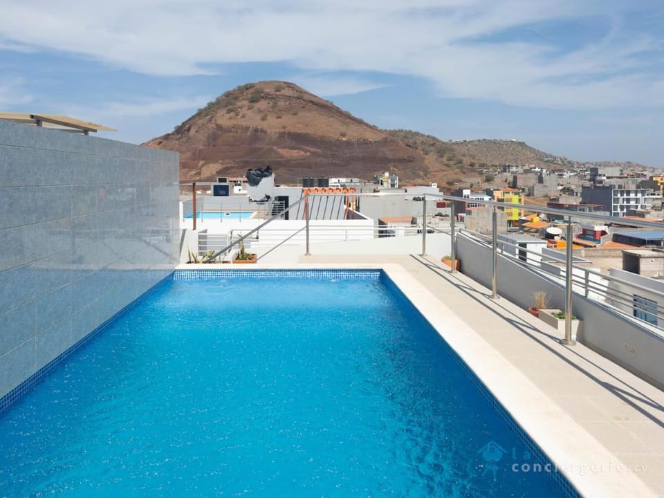 2 bdr aprt, stunning view, rooftop pool - LCGR Apartment in Praia