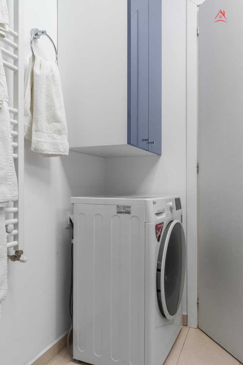 towels, washing machine, dryer