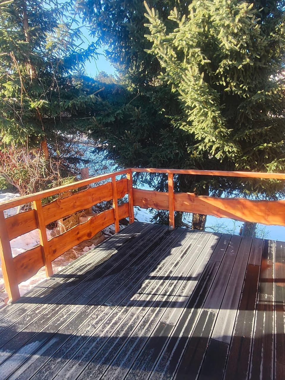 Apartament z ogrodem Poranna Rosa Apartment in Lower Silesian Voivodeship