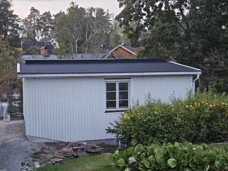 Family Guest House, 2 Bedrooms, Kitchen, Near Train Station House in Stockholm County