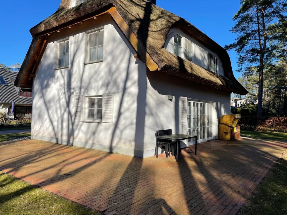 Weißes Traumhaus House in Glowe