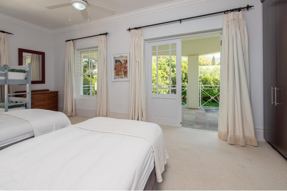 Fir Close 3 bedroom Villa in Hermanus