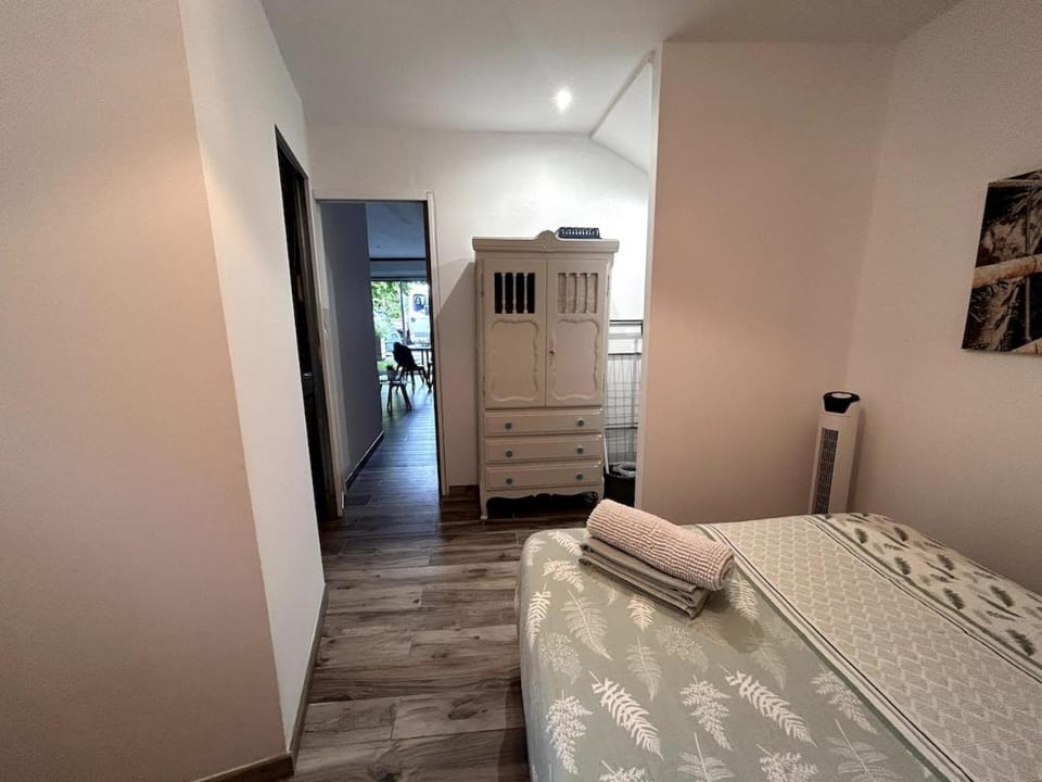 Appartement cosy climatisé 30 m2 10 min d Agen et autoroute Apartment in Nouvelle-Aquitaine