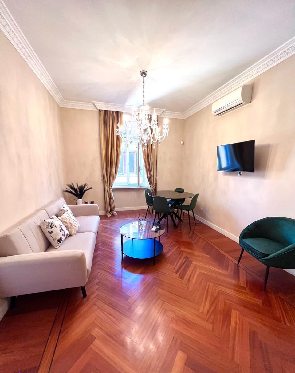 Artisti Home Apartment in Rome