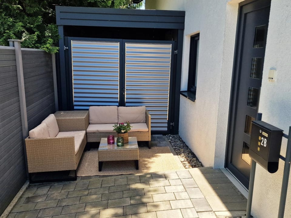 Patio, View (from property/room), Balcony/Terrace, Balcony/Terrace, Seating area