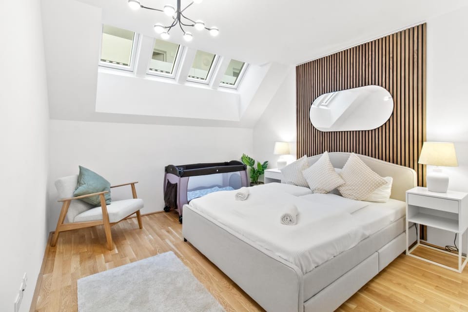 U1 Metro Nearby - 1-BR - fast Wi-Fi Apartment in Vienna