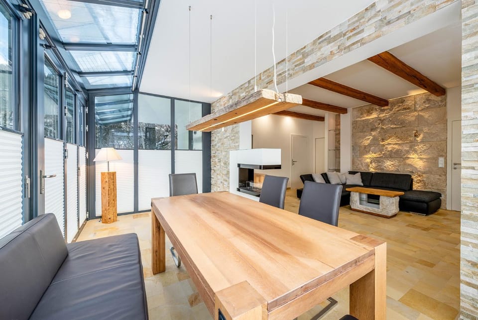 Living room, Seating area, Dining area