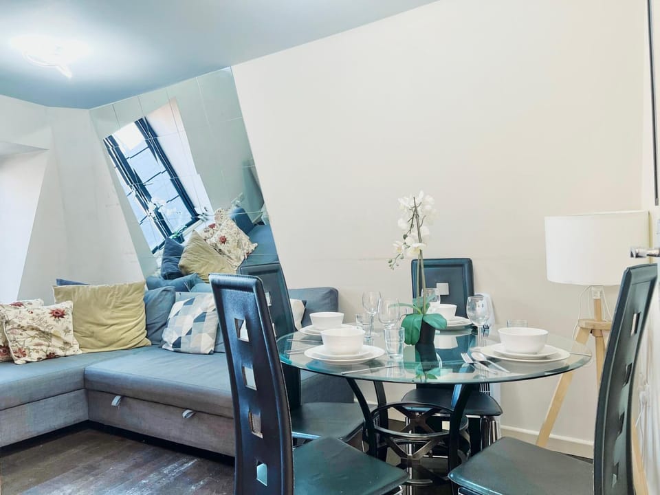 Euston Flats Apartment in London Borough of Islington