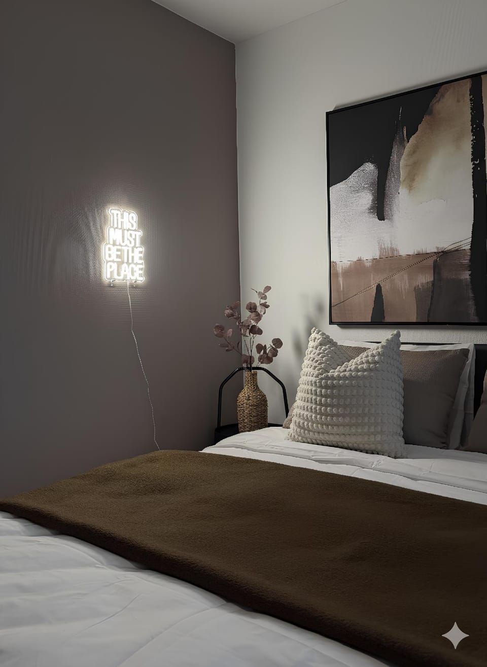 Bed, Decorative detail, Bedroom