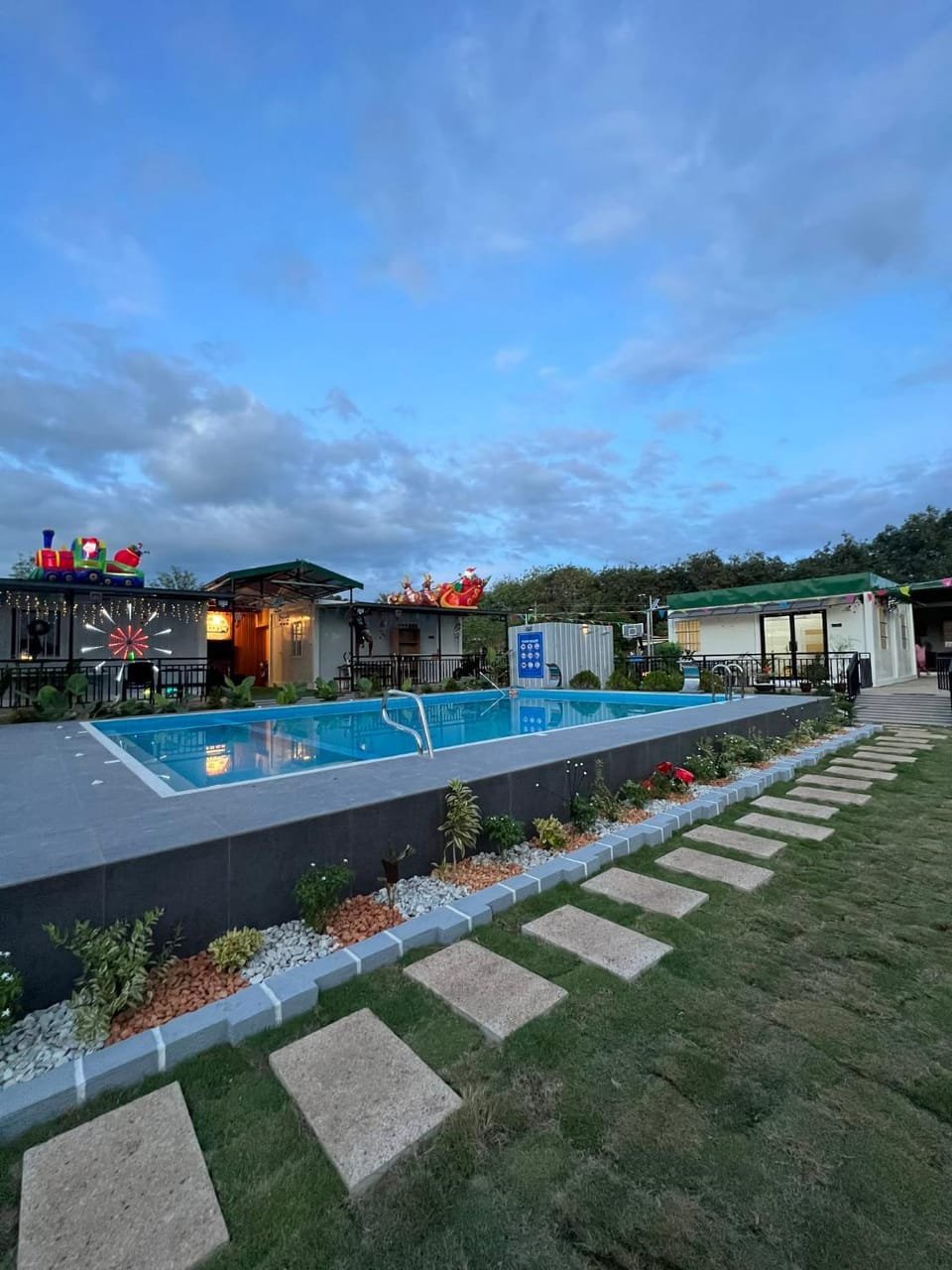 Villa Fernandez Private Resort Bed and Breakfast in Calabarzon