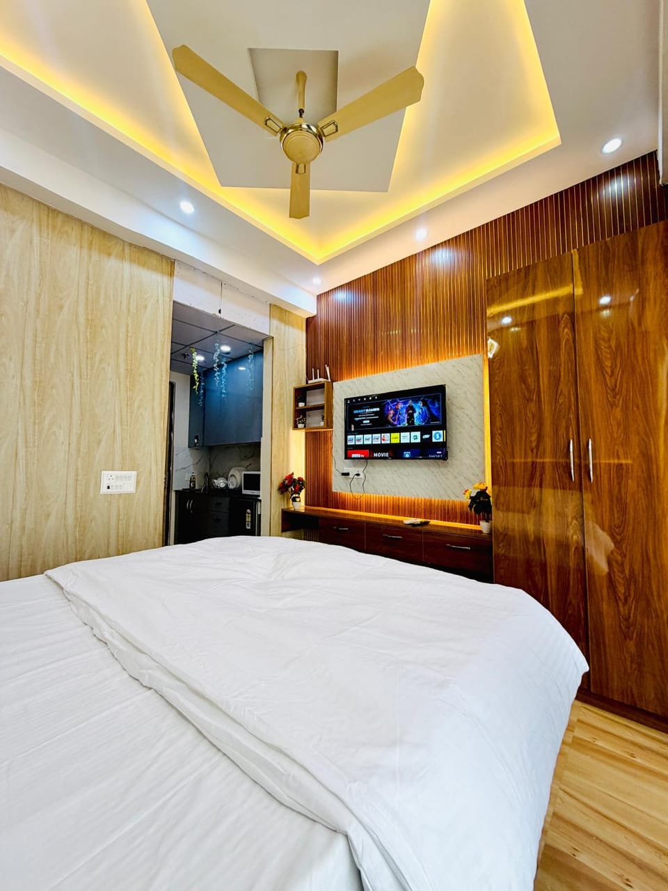 sky view stay Apartment in Haryana