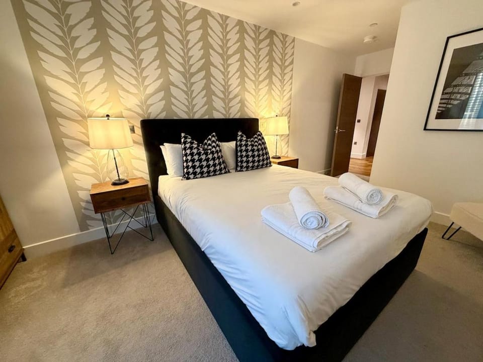 212 RH - Central York Retreat Apartment in York