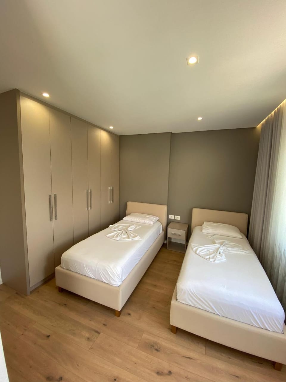 Bed, Photo of the whole room, Bedroom, wardrobe