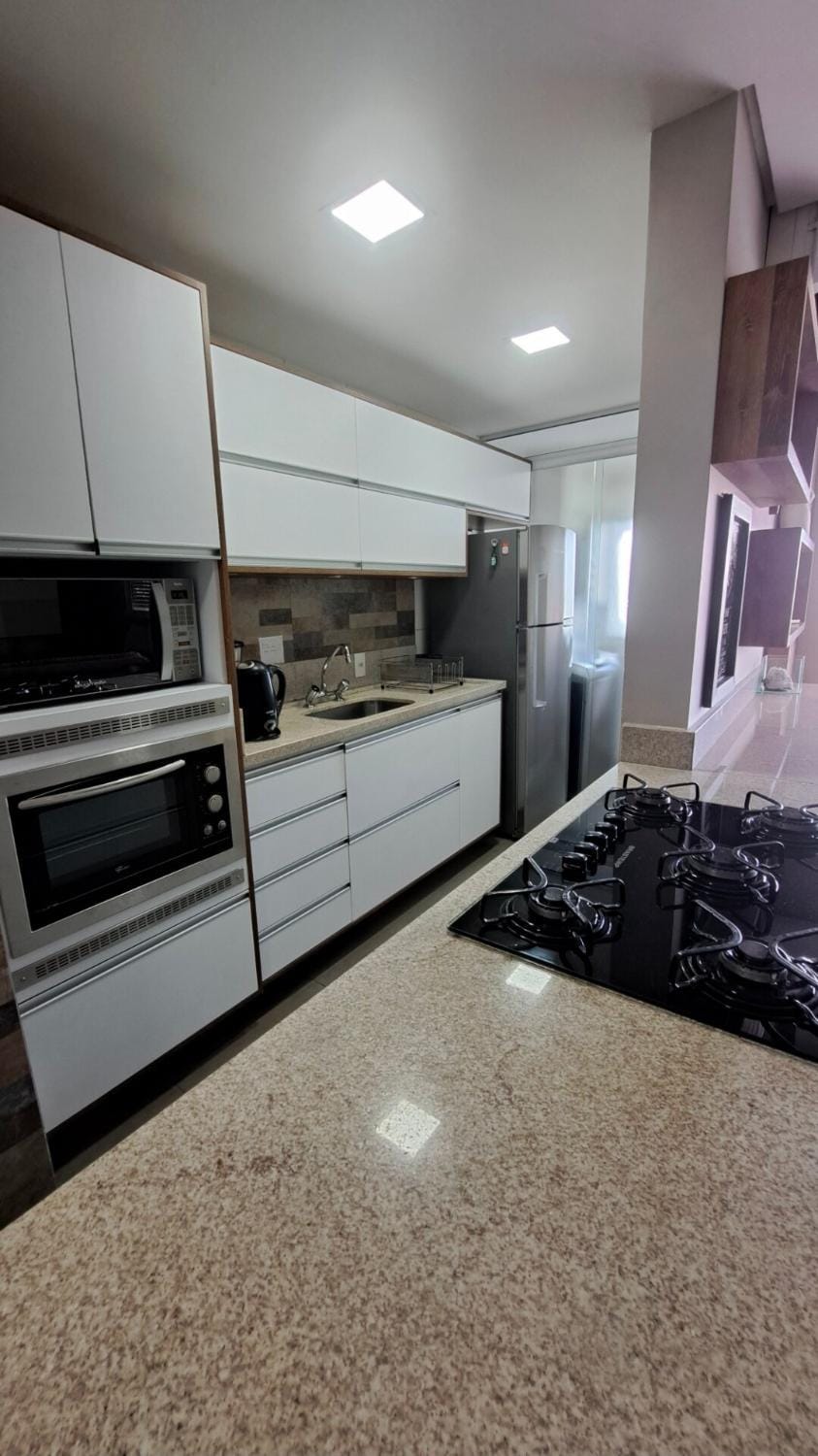 Porto Alegre, apto espaçoso 4 Distrito - Aeroporto, Arena, Trem - acomoda até 8 pessoas Apartment in Porto Alegre