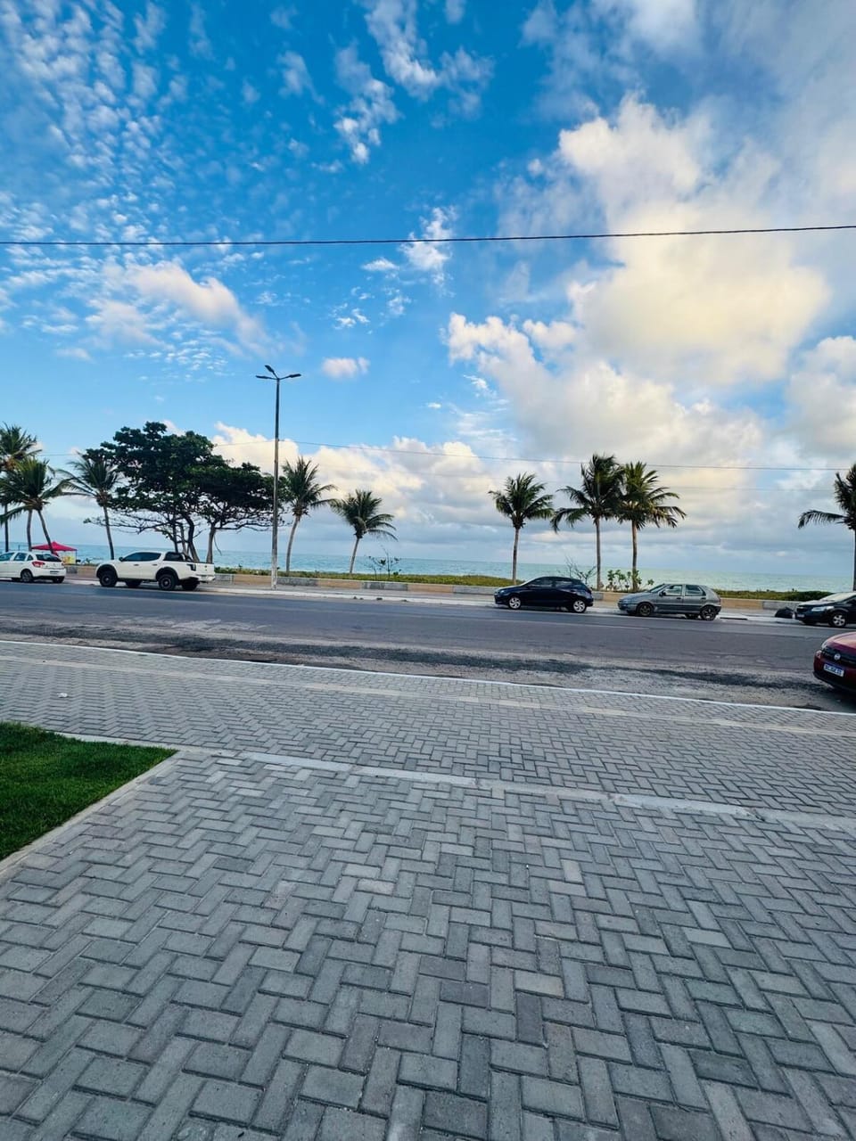 Neighbourhood, Beach, Sea view