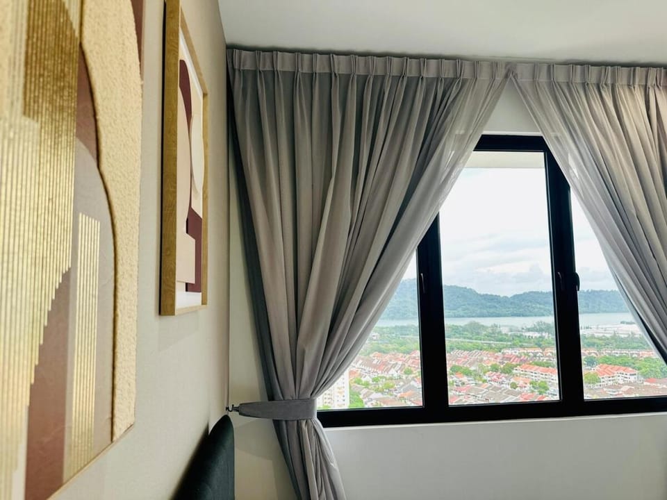 WOW! Sea & Penang Bridge View Infinity Pool 2BR Apartment in Bayan Lepas
