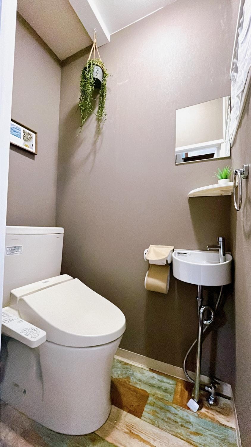 Toilet
