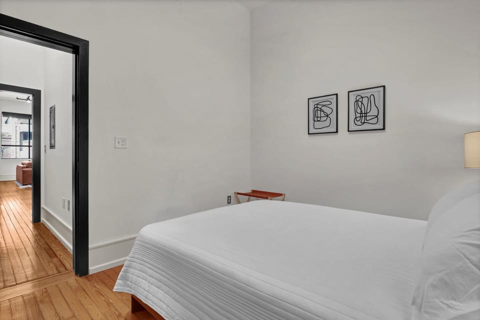 Luxe 220 Suite 7 - Entire House in Wilmington